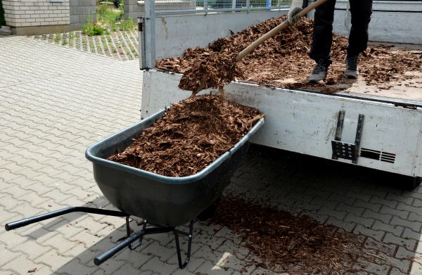 Bulk Mulch Delivery in Pueblo